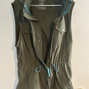 LL Bean windproof vest